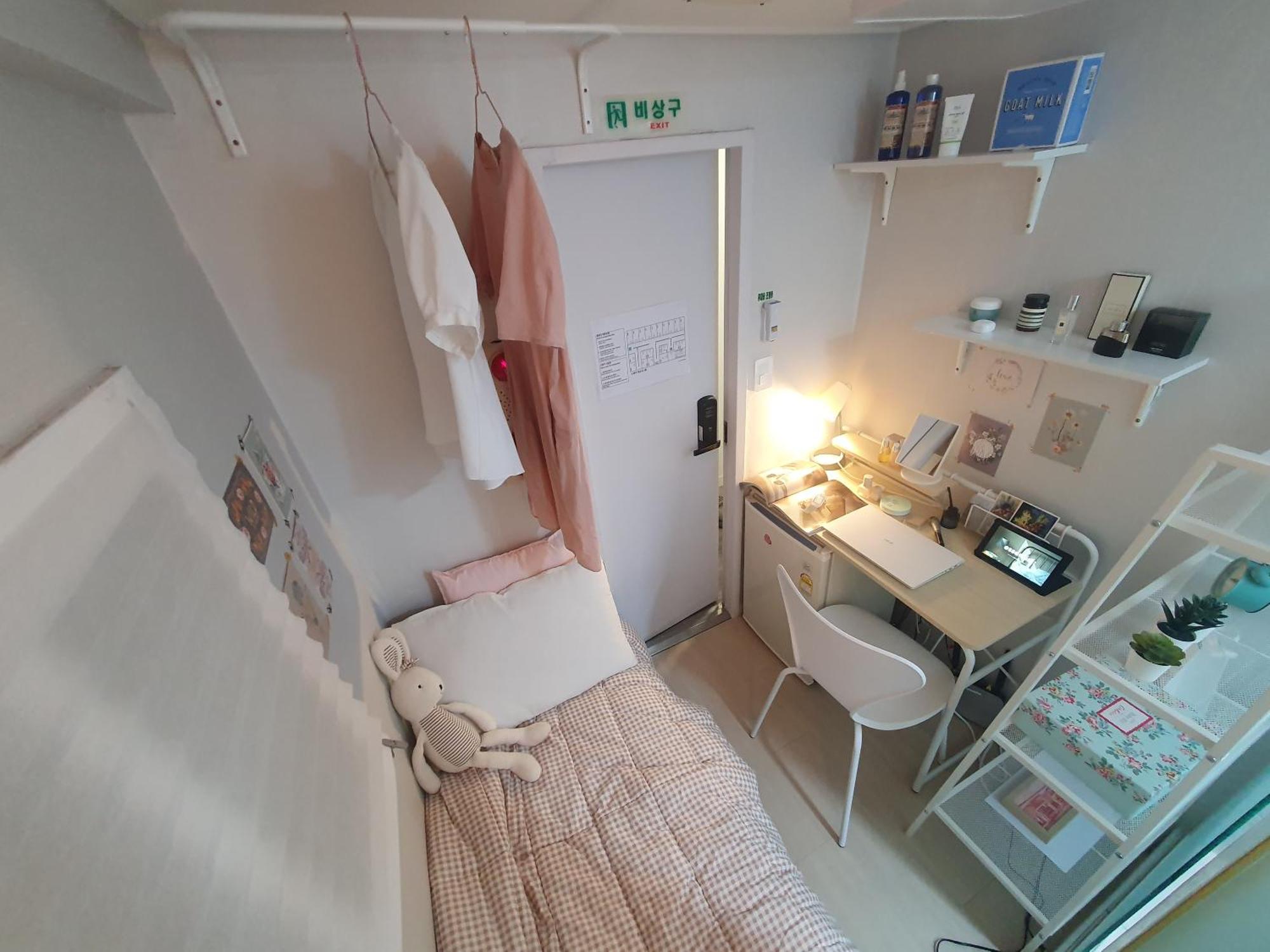 Female Only, Stay Parc Сеул Екстериор снимка
